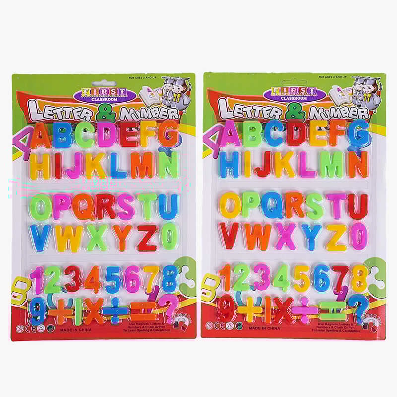 Набір букв та цифр 8202-7 (200/2) 2 види, магнітні, 26 літер, арифметичні знаки, на листі