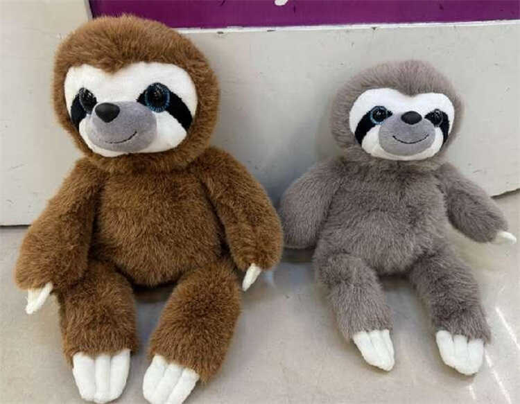 М’яка іграшка M 17948 (200) “Лінивець”, висота в сидячому положенні 24 см