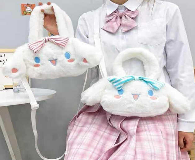 Сумочка M 18032 (240) герой, ручка-тримач, регульовані ремінці, одне відділення, бантик, на блискавці