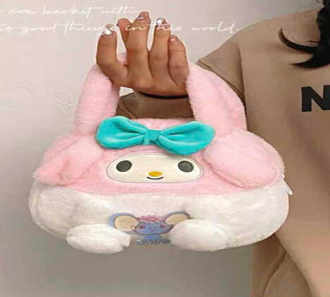 Сумочка M 18034 (240) герой, ручка-тримач, одне відділення, на блискавці