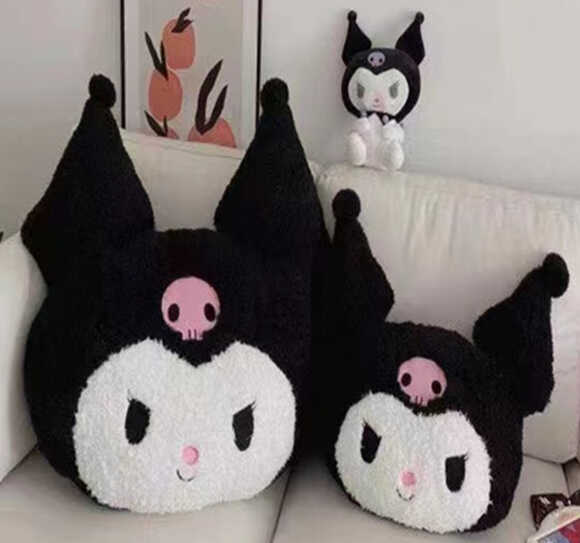 М`яка іграшка M 18230 (40) герой, розмір: 68х10х70 см