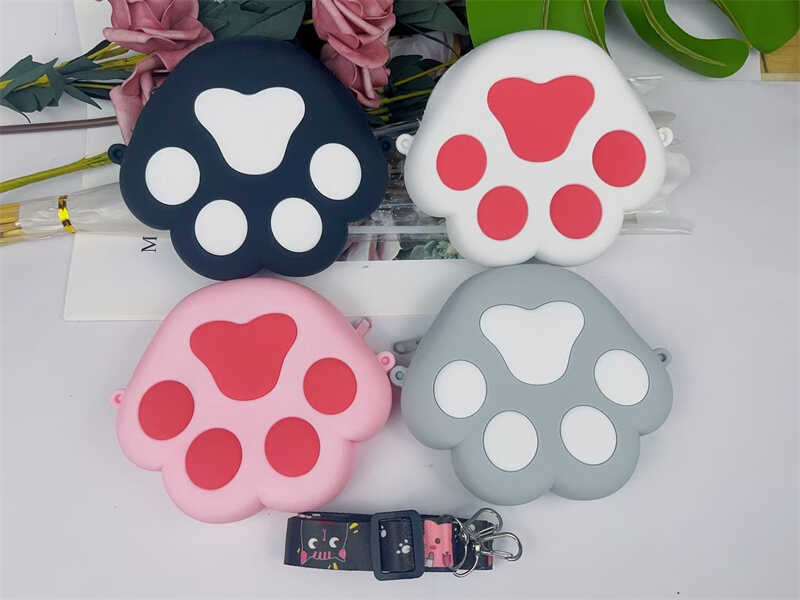 Сумочка C 72428 (480) 4 види, “Лапка”, розмір: 14х2,5х12 см, 1 відділення, регульований ремінець, в пакеті, ВИДАЄТЬСЯ ТІЛЬКИ МІКС ВИДІВ