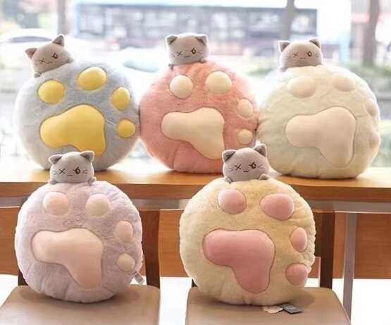 М`яка іграшка M 18653 (100)  “Лапка”, розмір - 38х8х41 см, ВИДАЄТЬСЯ ТІЛЬКИ МІКС ВИДІВ