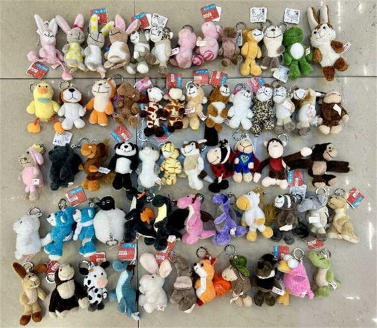 Брелок M 17952 (1500) ЦІНА ЗА 1 ШТУКУ, середня висота - 12.5 см, текстиль, кільце